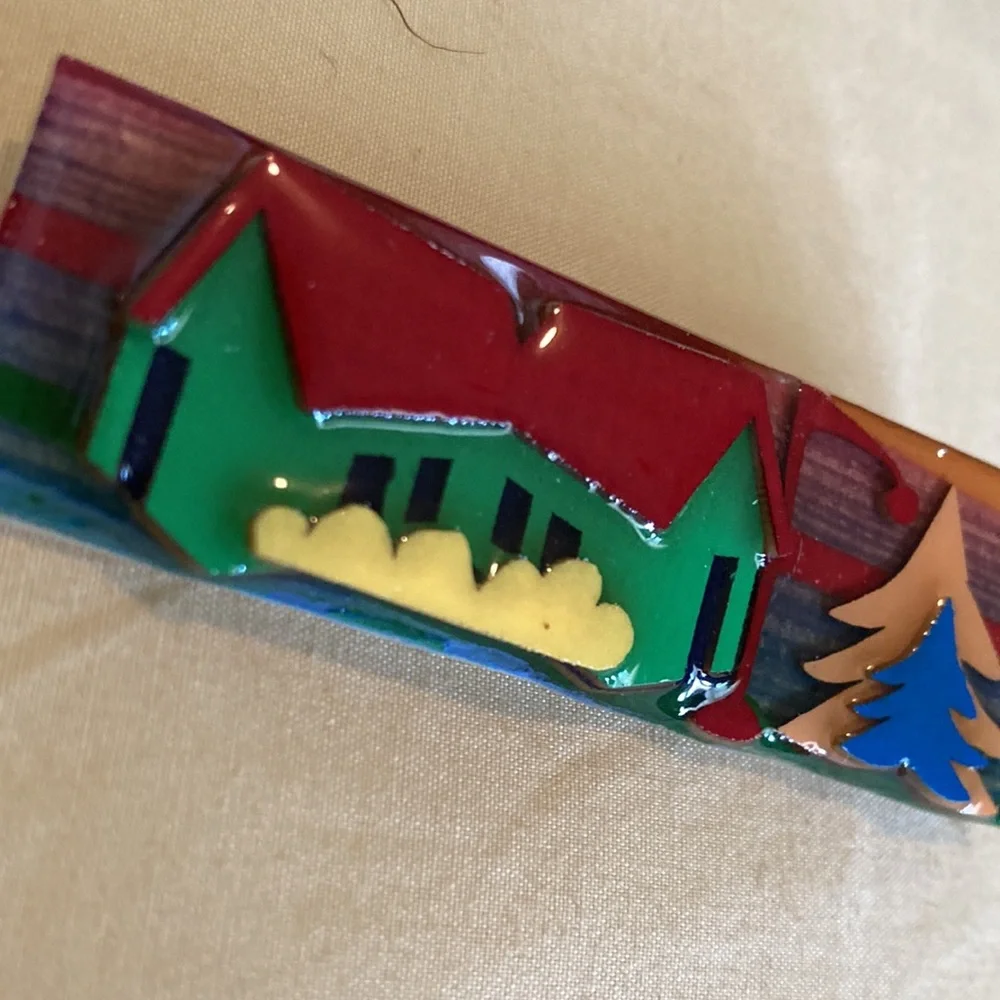 Lucinda house pin brooch